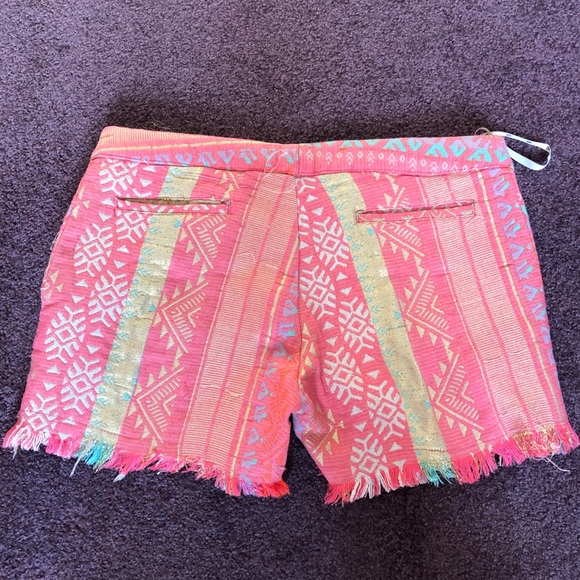 Dressy shorts.  Z&L brand. Size 4 - Picture 2 of 9